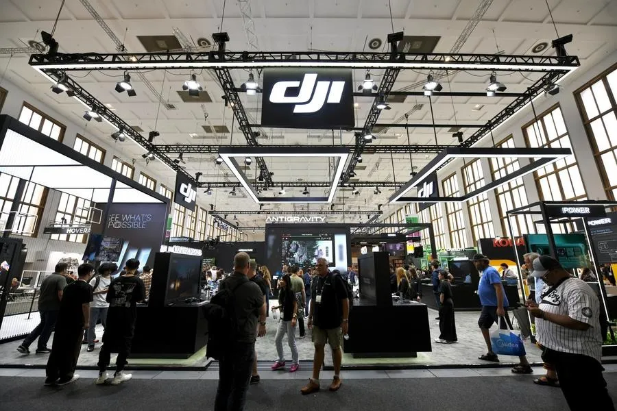 DJI със съжаление за черния списък на FCC за дронове