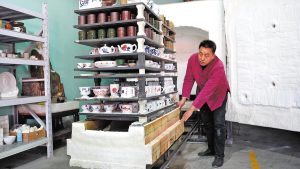 Грънчарството вдъхва нов живот на селото