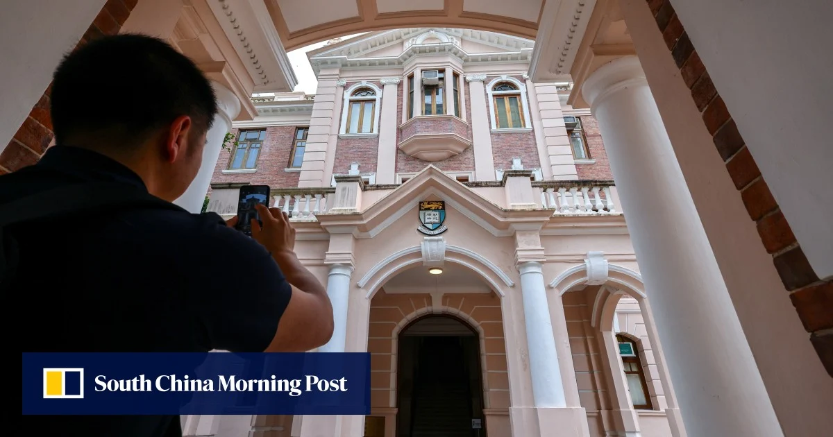 Prime London property values fall 25% amid economic uncertainty